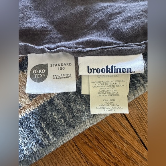 Brooklinen 100% linen King flat sheet dark blue. - Picture 1 of 4
